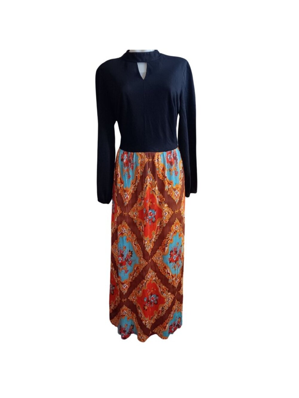 Vintage 12 Maxi Dress 1970's Floral Diamond Boho Queen Keyhole Neckline Acetate